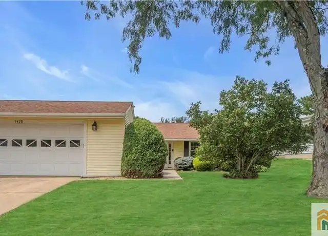 Property at 142B Possum Plz Unit 142B, Monroe Township, NJ, 08831, 3 beds, 2 baths, [object Object]