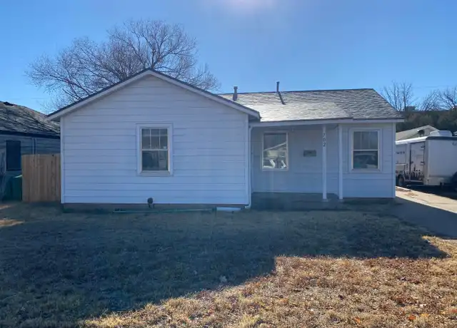 Property at 702 Sunset Ter, Amarillo, TX, 79106, 3 beds, 1.5 baths, [object Object]