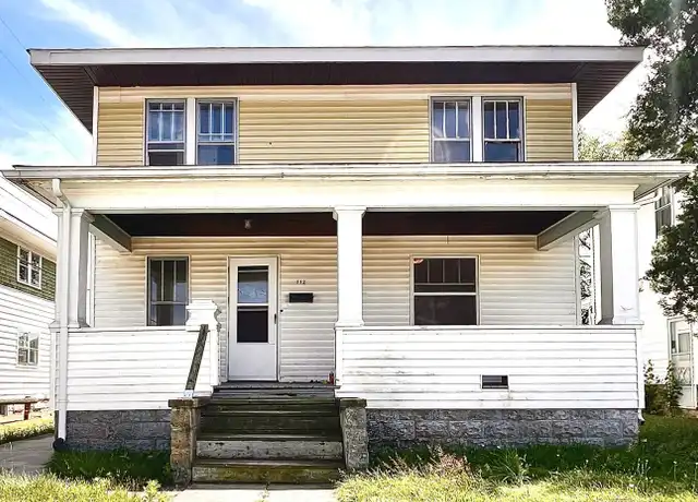 Property at 112 E Bowman St Unit 1, South Bend, IN, 46613, 1 bed, 1 bath, [object Object]