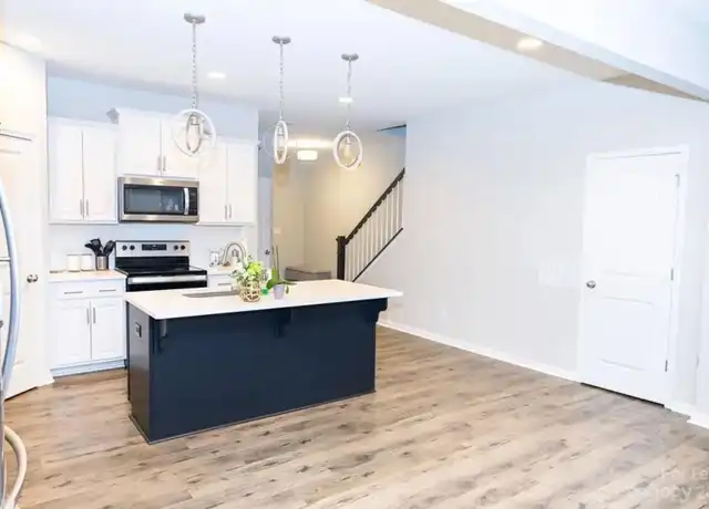 Property at 12022 Wigeon Way, Charlotte, NC, 28262, 1 bed, 1 bath, [object Object]