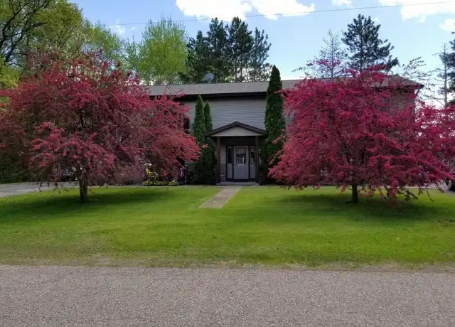 Property at 400 E Koch St, Redgranite, WI, 54970, 2 beds, 1 bath, [object Object]
