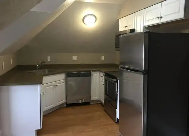 Property at 506 N Cascade Ave Unit 303, Colorado Springs, CO, 80903, 2 beds, 1 bath, [object Object]