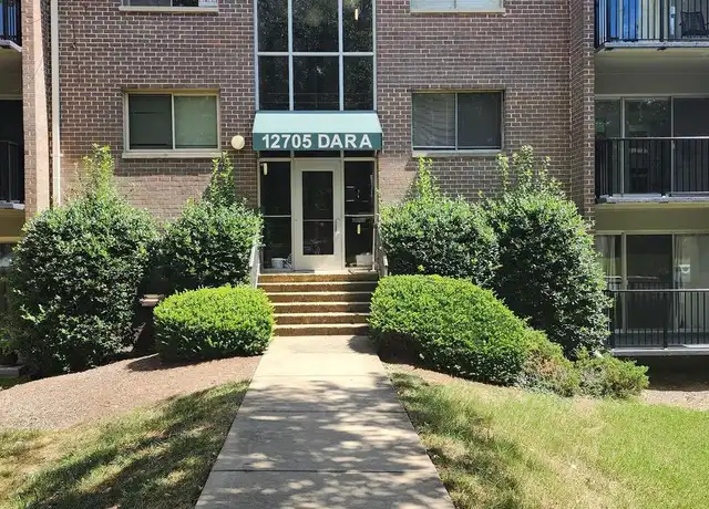 Property at 12705 Dara Dr Unit T2, Woodbridge, VA, 22192, 2 beds, 1 bath, [object Object]