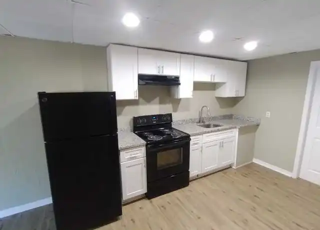 Property at 2146 Inwood Ter Unit TERRACE-2, Jacksonville, FL, 32207, 1 bed, 1 bath, [object Object]
