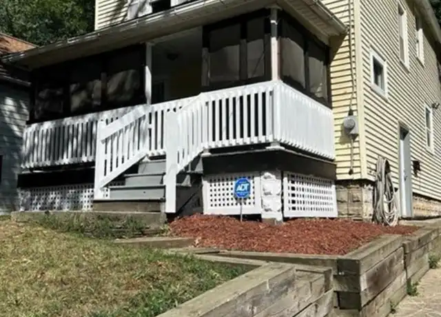 Property at 27 E Emerling Ave, Akron, OH, 44301, 3 beds, 1 bath, [object Object]