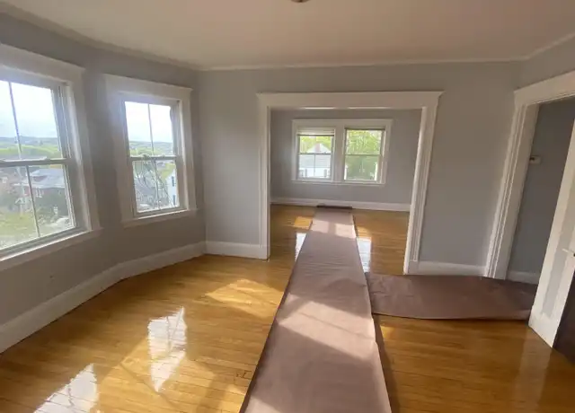 Property at 186 Kendrick Ave Unit 2, Quincy, MA, 02169, 2 beds, 1 bath, [object Object]