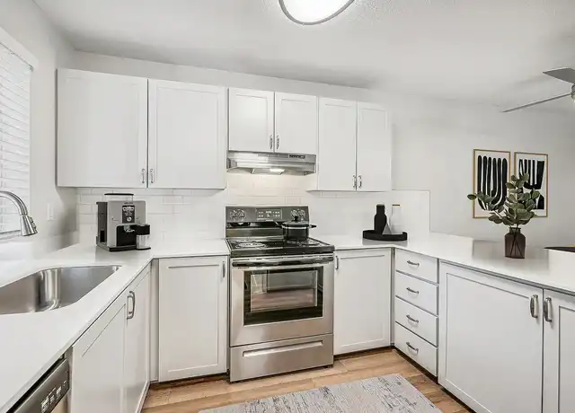 Property at ReNew at Cornell - 14800 NW Cornell Rd, Portland, OR, 97229, 1-2 bed, 1-2 bath, [object Object]