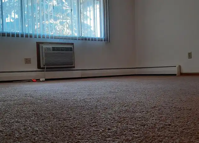 Property at 3702 Packers Ave, Madison, WI, 53704, 1 bed, 1 bath, [object Object]