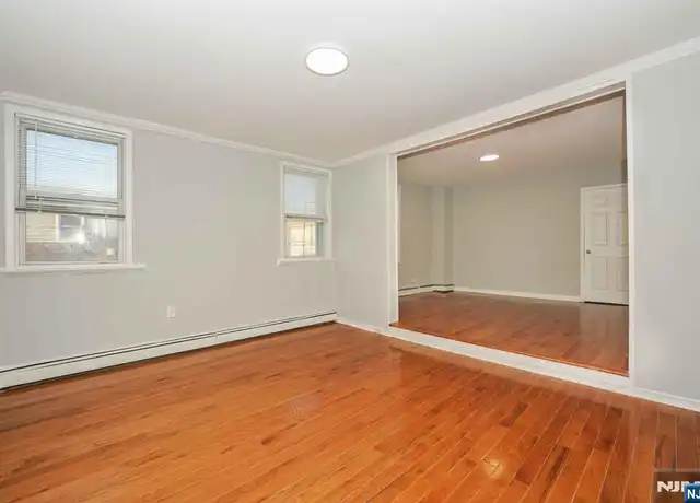 Property at 81 Devon St Unit 2, Kearny, NJ, 07032, 5 beds, 2 baths, [object Object]