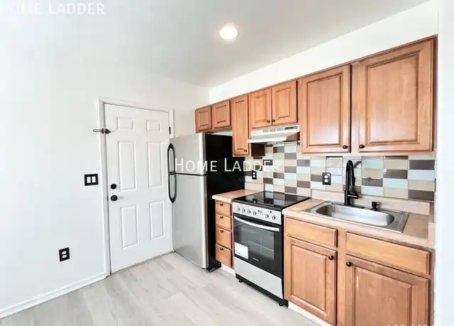 Property at 2115 N Oracle Rd Unit 1101, Tucson, AZ, 85705, 2 beds, 1 bath, [object Object]