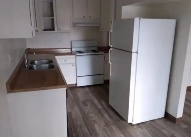 Property at 660 S Mollison Ave Unit 24, El Cajon, CA, 92020, 2 beds, 1 bath, [object Object]