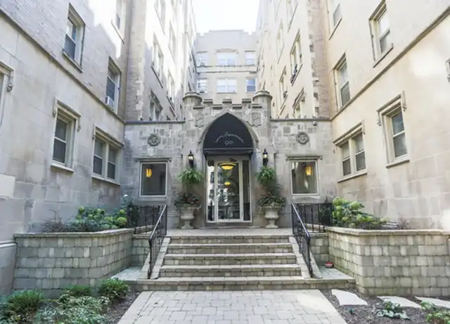 Property at 901 W Argyle St, Chicago, IL, 60640, 1 bed, 1 bath, [object Object]