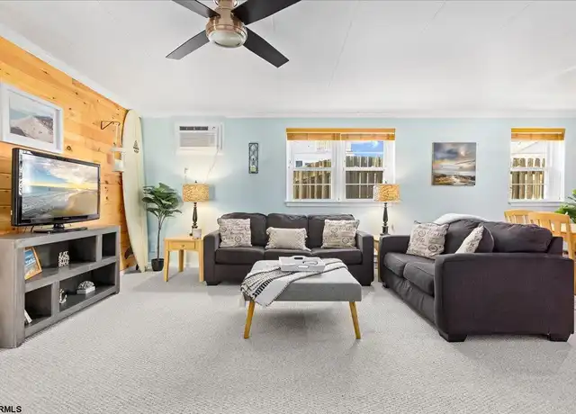 Property at 21 S Monroe Ave Unit A4, Margate City, NJ, 08402, 1 bed, 1 bath, [object Object]