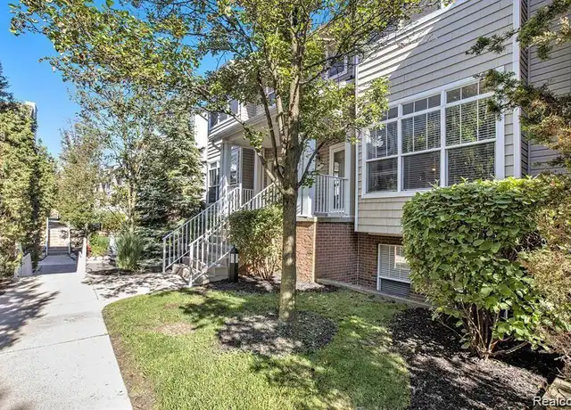 Property at 11703 Squiers Blvd, Utica, MI, 48315, 3 beds, 3.5 baths, [object Object]