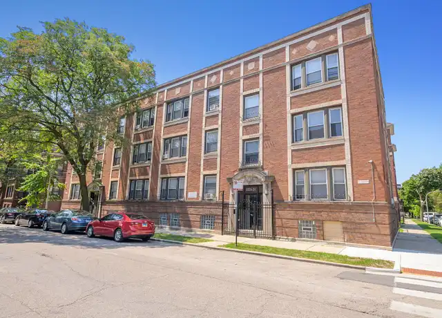 Property at 5034 S Champlain Ave Unit 5034-2, Chicago, IL, 60615, 2 beds, 1 bath, [object Object]