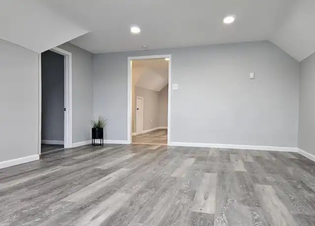 Property at 76 Woodland St, Bristol, CT, 06010, 1 bed, 1 bath, [object Object]
