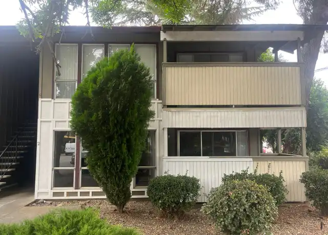 Property at 1020 W 3rd St Unit 2, Chico, CA, 95928, 2 beds, 1 bath, [object Object]