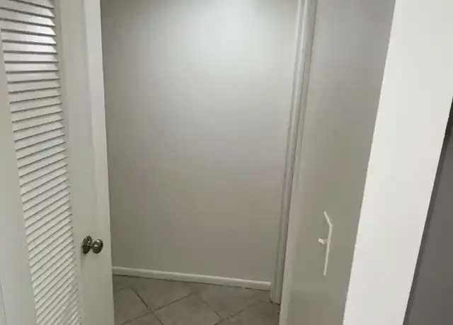 Property at 8100 Sunrise Lakes Blvd #108, Sunrise, FL, 33322, 1 bed, 1 bath, [object Object]