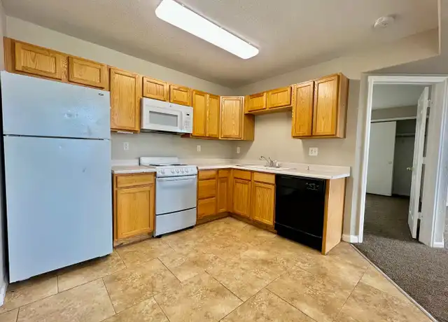 Property at 960 S Dawson Way #20, Aurora, CO, 80012, 2 beds, 1 bath, [object Object]