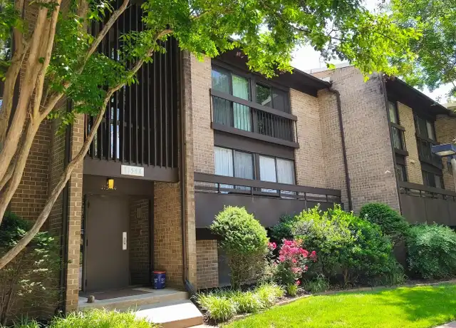 Property at 11564 Rolling Green Ct Apt 101, Reston, VA, 20191, 2 beds, 2 baths, [object Object]