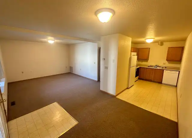 Property at 2401 Daws Dr Unit B, Bozeman, MT, 59718, 2 beds, 1 bath, [object Object]