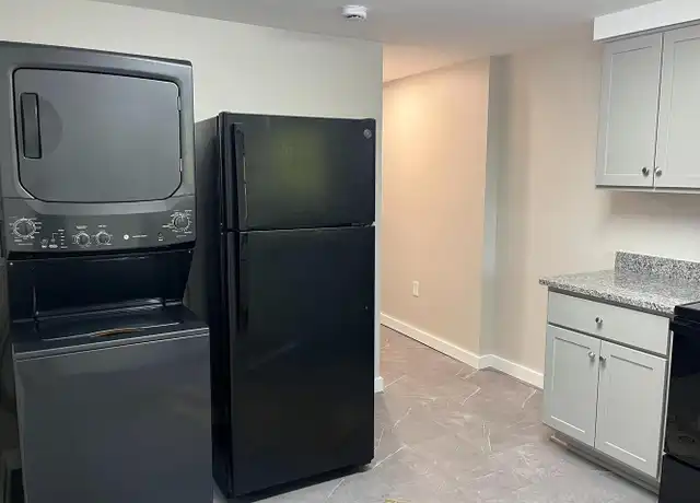Property at 211 N George St Unit 201, Charles Town, WV, 25414, 1 bed, 1 bath, [object Object]