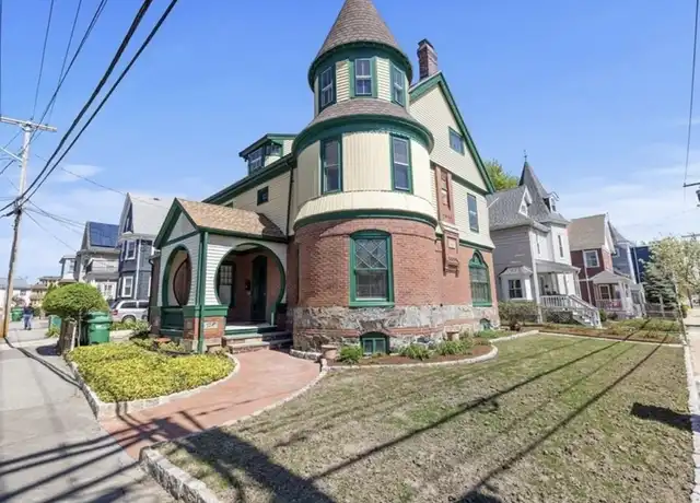Property at 124 Boston Ave Unit 2, Medford, MA, 02155, 3 beds, 2 baths, [object Object]