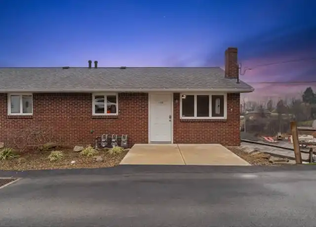 Property at 1490 Clay Pike, Irwin, PA, 15642, 2 beds, 1 bath, [object Object]