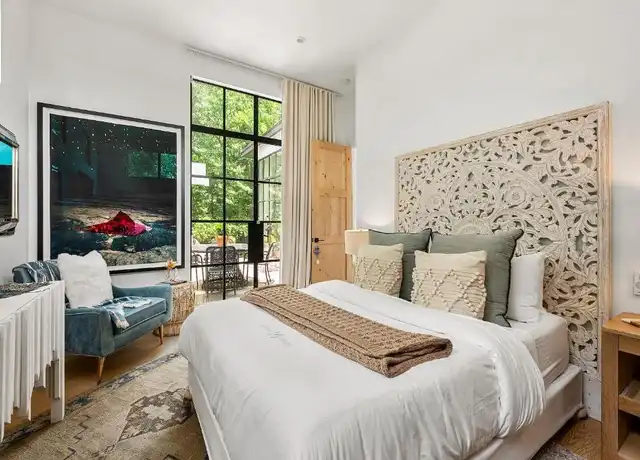 Property at 1008 Albion Ave NE, Atlanta, GA, 30307, 2 beds, 2 baths, [object Object]