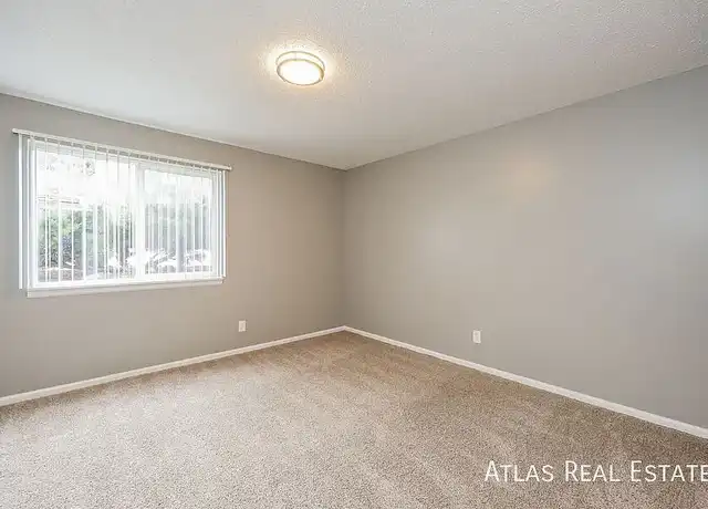 Property at 2610/2614 E Fountain Boulevard - 2610 E Fountain Blvd, Colorado Springs, CO, 80910, 0 beds, 1 bath, [object Object]