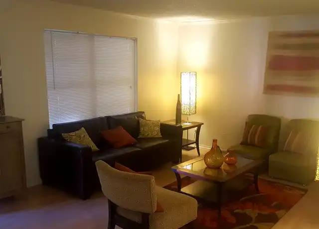 Property at 2215 Lawnmont Ave Unit 1620, Austin, TX, 78756, 1 bed, 1 bath, [object Object]