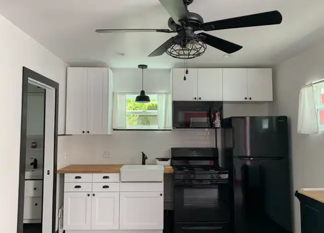 Property at 10416 McCormick St, North Hollywood, CA, 91601, 0 beds, 1 bath, [object Object]