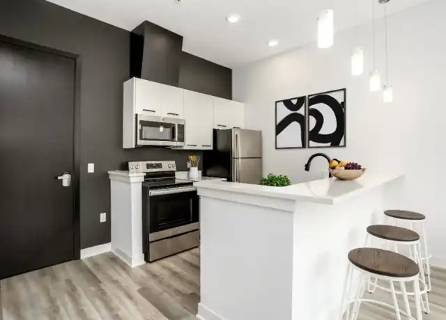 Property at 1148 S Washington Ave Unit 1148-226, Royal Oak, MI, 48067, 2 beds, 2 baths, [object Object]