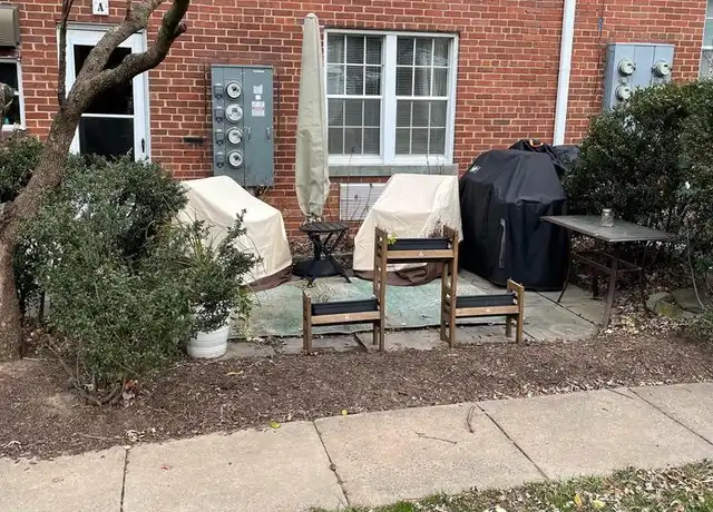 Property at 111 E Glebe Rd Unit A, Alexandria, VA, 22305, 1 bed, 1 bath, [object Object]