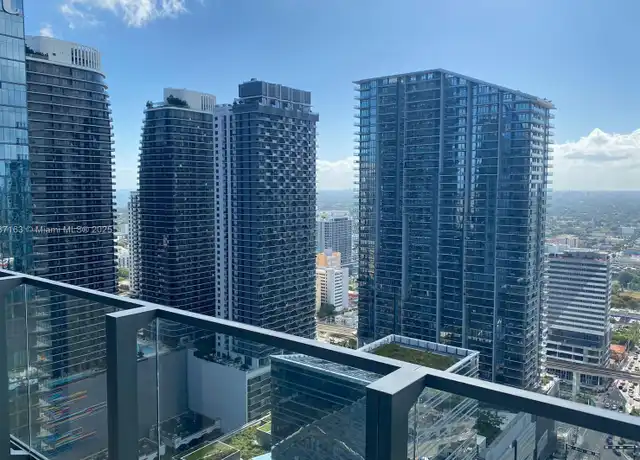 Property at 68 SE 6th St #3204, Miami, FL, 33131, 3 beds, 3.5 baths, [object Object]