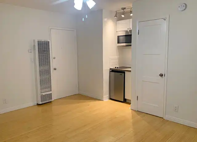 Property at 2589 S Sepulveda Blvd Unit 03, Los Angeles, CA, 90064, 0 beds, 1 bath, [object Object]