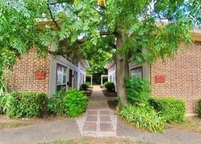 Property at 2708 McCart Ave Unit 2710, Fort Worth, TX, 76110, 2 beds, 2 baths, [object Object]