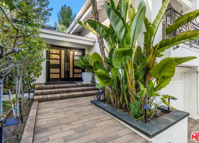 Property at 19715 Greenbriar Dr, Tarzana, CA, 91356, 4 beds, 3.5 baths, [object Object]