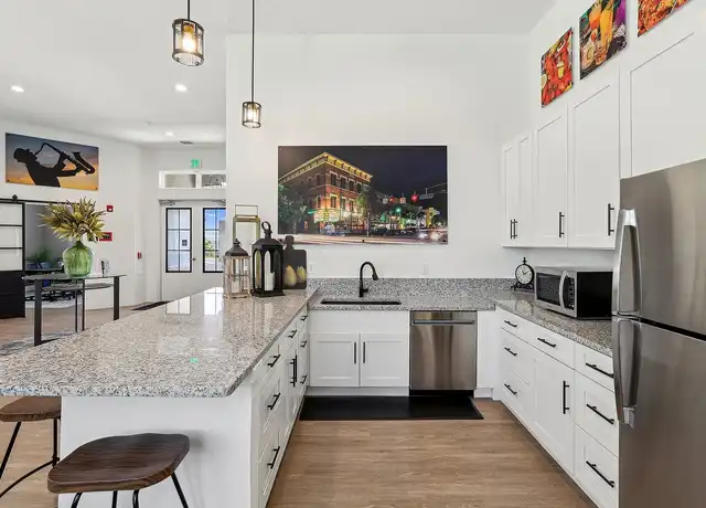 Property at Lamplighter Legacy - 900 SE 3rd Ave, Ocala, FL, 34471, 1-3 bed, 1-2 bath, [object Object]