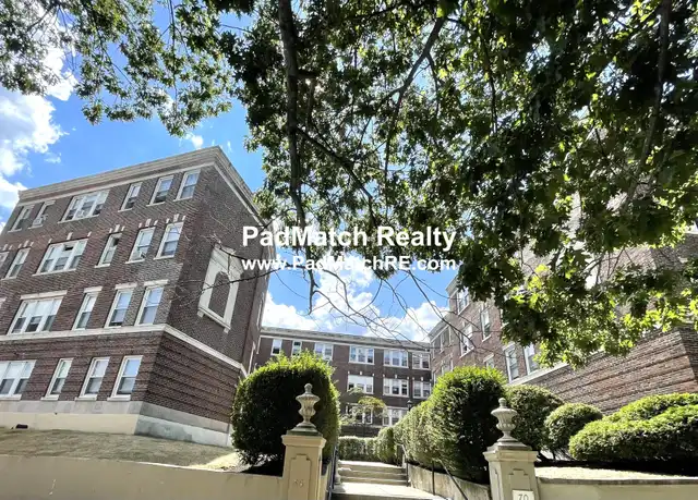 Property at 66 Chiswick Rd Unit 14, Brighton, MA, 02135, 2 beds, 1 bath, [object Object]