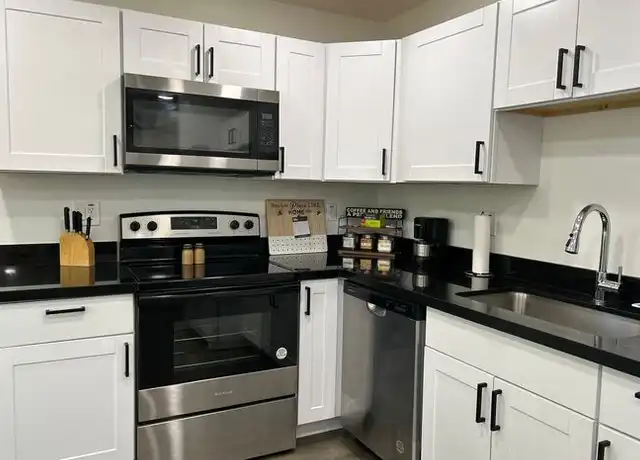 Property at 1254 W Manhatton Dr, Tempe, AZ, 85282, 3 beds, 2 baths, [object Object]