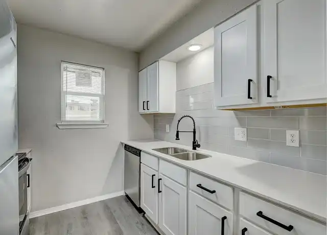 Property at The Vincent - 515 24th Ave NW, Norman, OK, 73069, 1 bed, 1 bath, [object Object]