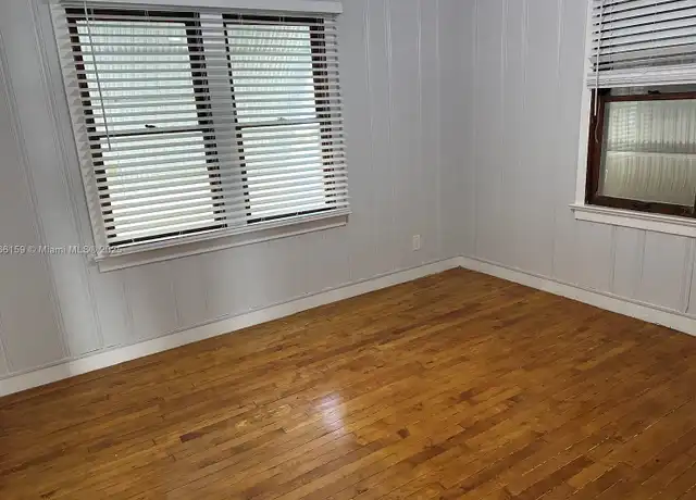 Property at 720 N 26th Ave Unit 720, Hollywood, FL, 33020, 3 beds, 1 bath, [object Object]