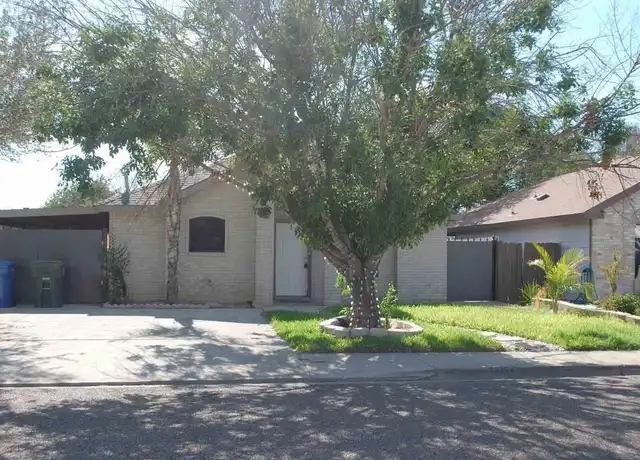 Property at 10204 Comet Dr, Laredo, TX, 78045, 3 beds, 2 baths, [object Object]
