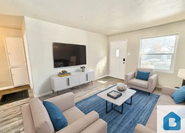 Property at 121 W Grant Ave Unit G, Pueblo, CO, 81004, 1 bed, 1 bath, [object Object]