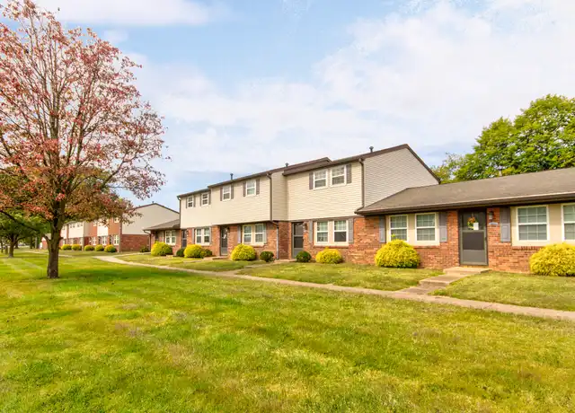 Property at Dalehaven Estates Apartments - 3700 Justus Ct, Evansville, IN, 47714, 1 bed, 1 bath, [object Object]