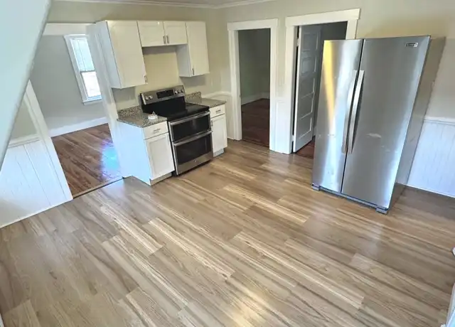 Property at 14 Nelson St Unit 3, Webster, MA, 01570, 3 beds, 1 bath, [object Object]