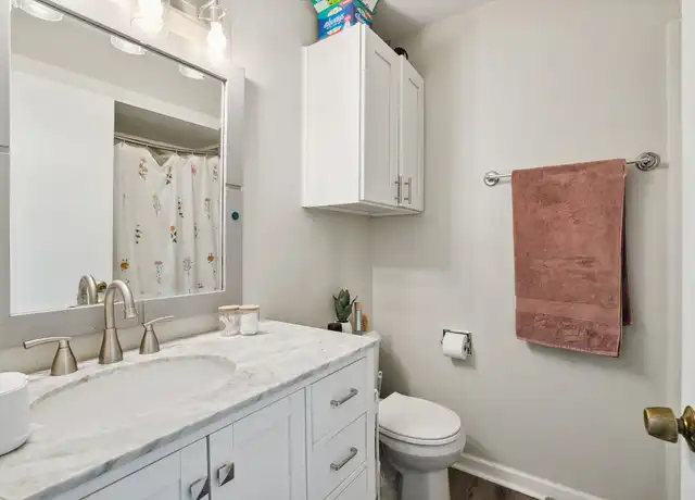 Property at 534 W Eugenie St Unit 534, Chicago, IL, 60614, 2 beds, 1.5 baths, [object Object]