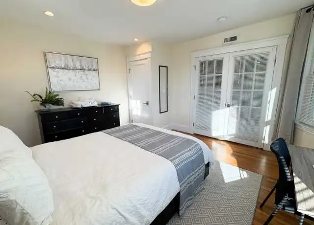 Property at 33 Clay St, Cambridge, MA, 02140, 4 beds, 2 baths, [object Object]