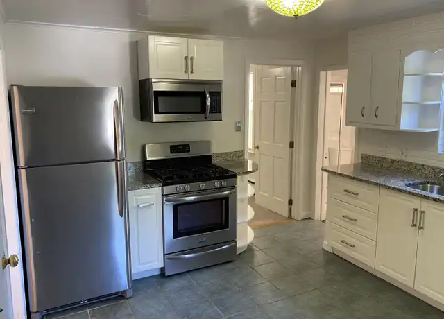 Property at 81 Soundview Ave Unit 1, Norwalk, CT, 06854, 2 beds, 1 bath, [object Object]